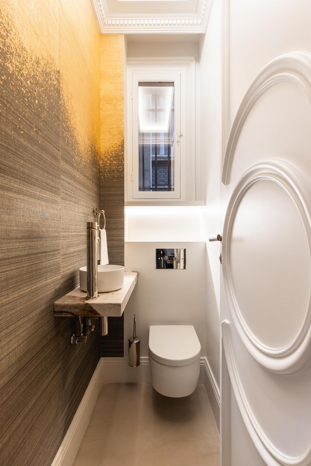 Aménagement d’une salle de bain, d’une salle de douche et de deux cabinets de toilette en collaboration avec Kim Layani Architecte